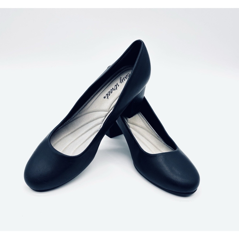 Easy Street Women's Black Round Toe Slip On Block Heel Proper Pumps Size 7.5 M
